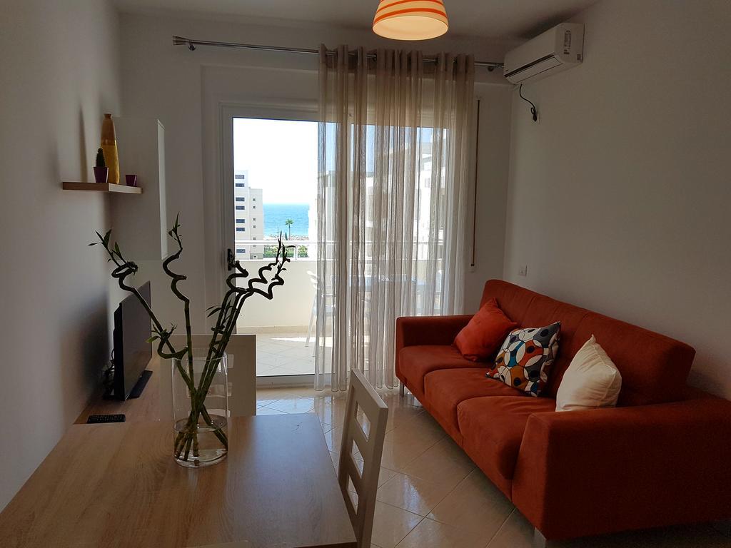 Flori Beach Apartment Radhimë Екстериор снимка