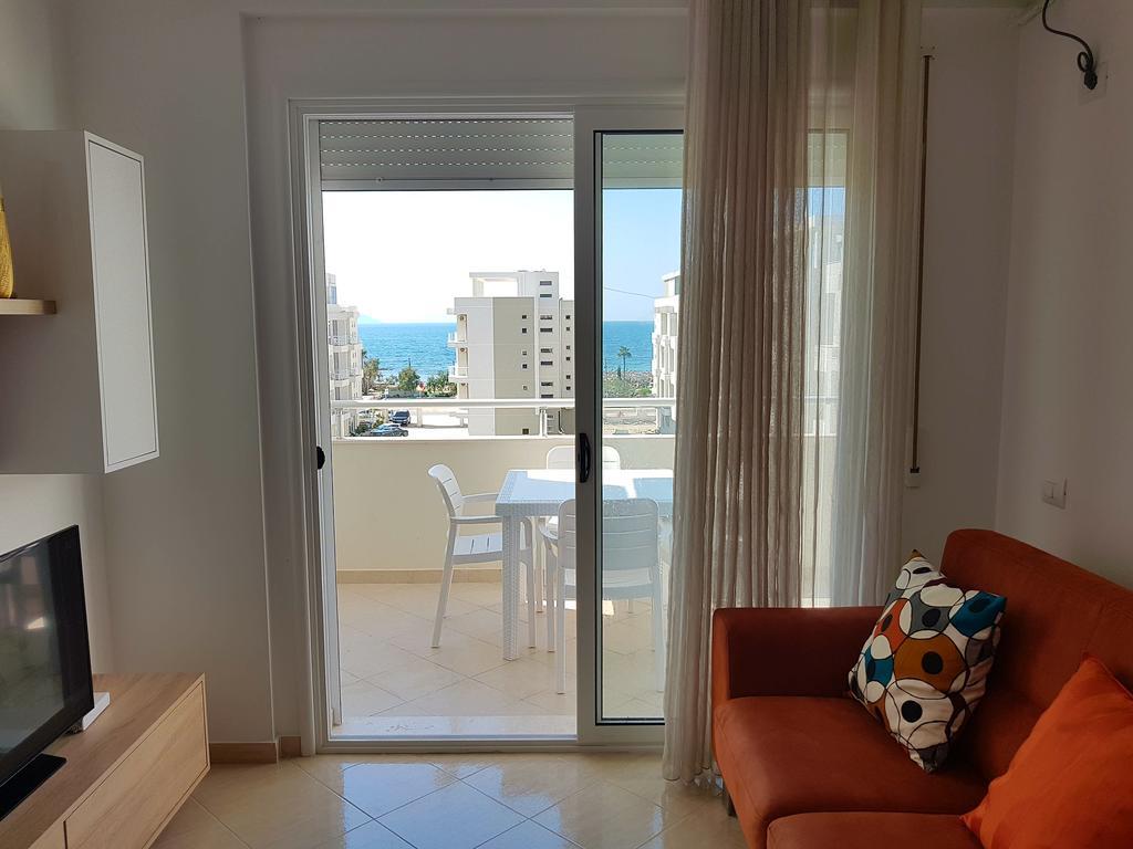 Flori Beach Apartment Radhimë Екстериор снимка